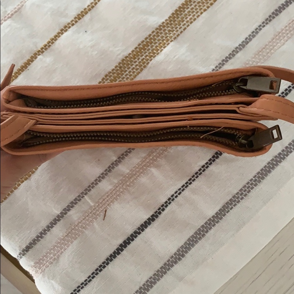 Universal Thread Cognac Crossbody - image 3